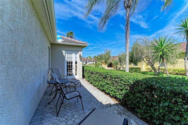 10002 Cherry Hills Avenue Cir, Bradenton, FL 34202 - view of patio / terrace