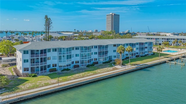 bird's eye view with a water view