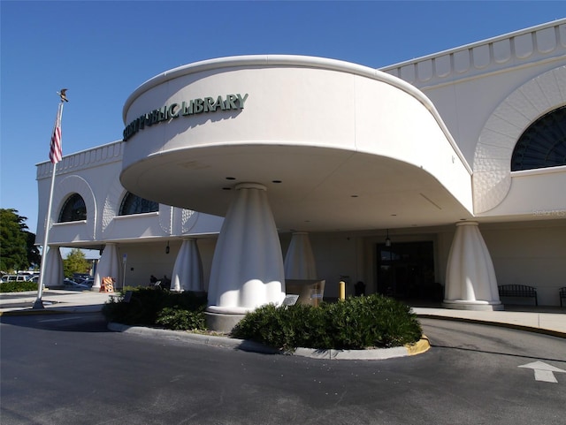 512 Laurel Park Dr, Sarasota, FL 34236 - view of property