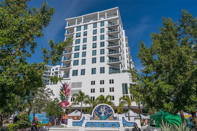 512 Laurel Park Dr, Sarasota, FL 34236 - view of building exterior