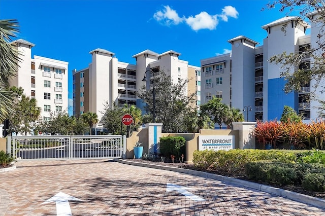 exterior space featuring fence