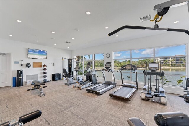 gym with visible vents, carpet flooring, and recessed lighting