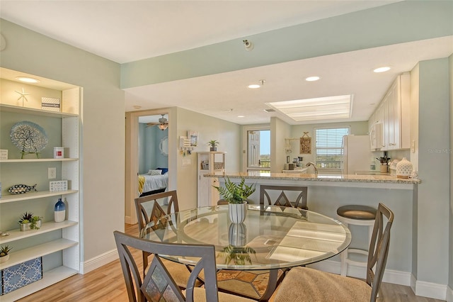 2320 Terra Ceia Bay Blvd Unit 808, Palmetto, FL 34221 - dining room with light wood-style floors, baseboards, and recessed lighting