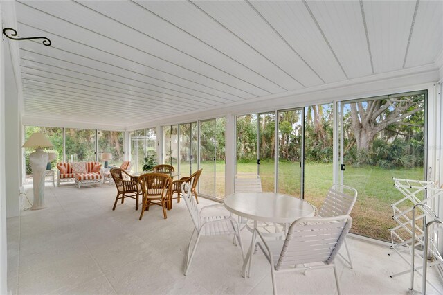 2 Antigua Cir Unit 4, Englewood, FL 34223 - sunroom featuring a healthy amount of sunlight
