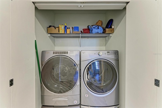 5591 Cannes Cir Unit 403, Sarasota, FL 34231 - washroom featuring washer and dryer