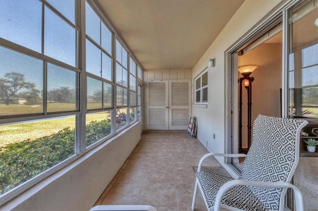 view of sunroom / solarium