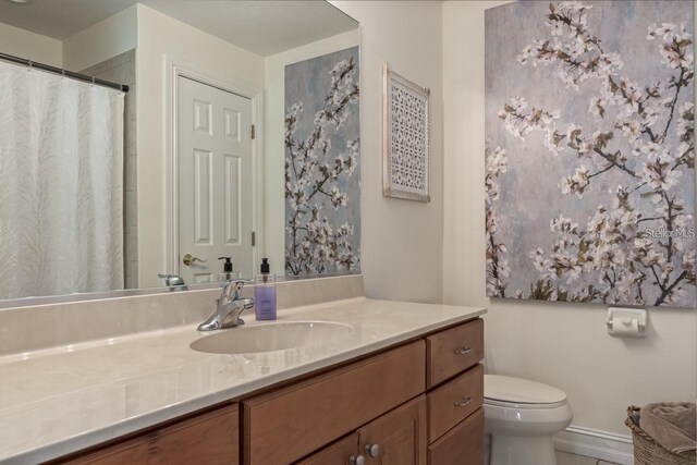 1318 3rd Street Cir E, Palmetto, FL 34221 - full bathroom featuring vanity and a shower with curtain