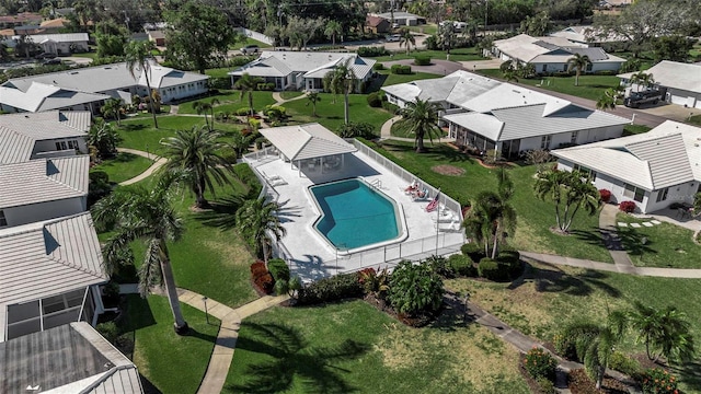 birds eye view of property featuring a residential view