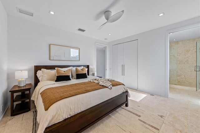 bedroom featuring ensuite bathroom, recessed lighting, visible vents, a ceiling fan, and a closet