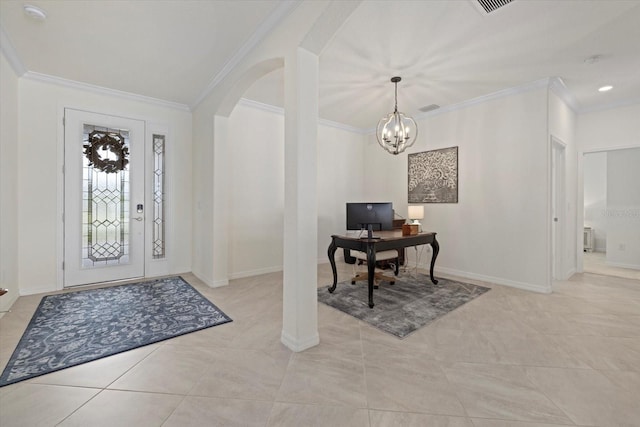 entryway featuring arched walkways, light tile patterned floors, baseboards, ornamental molding, and an inviting chandelier