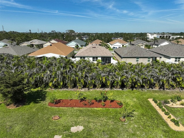 view of yard featuring a residential view