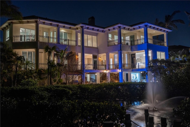 3935 N Shell Rd, Sarasota, FL 34242 - view of property at night