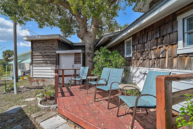 view of wooden deck