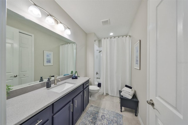 4516 Renwick Dr, Parrish, FL 34219 - bathroom featuring vanity, shower / bath combination with curtain, and tile patterned flooring