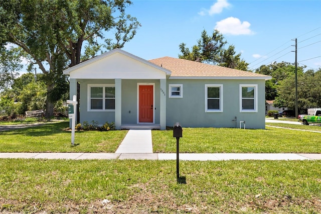 1301 12th St S, Saint Petersburg, FL 33705 - photo 2