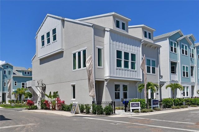 view of property with a residential view