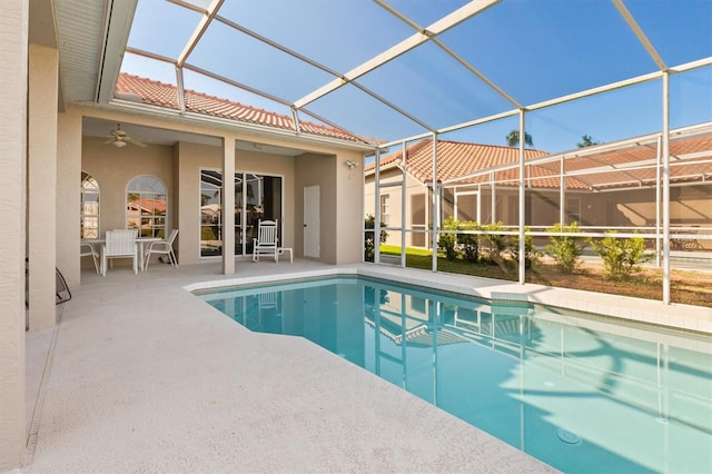 4173 Hearthstone Dr, Sarasota, FL 34238 - outdoor pool featuring a patio area, a lanai, and a ceiling fan