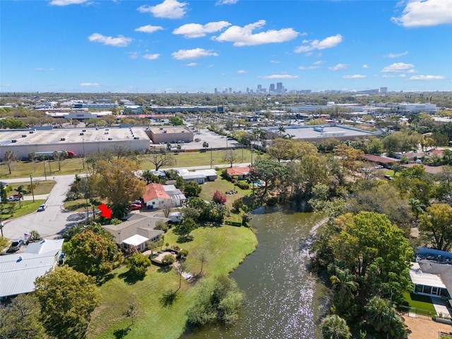 drone / aerial view with a view of city