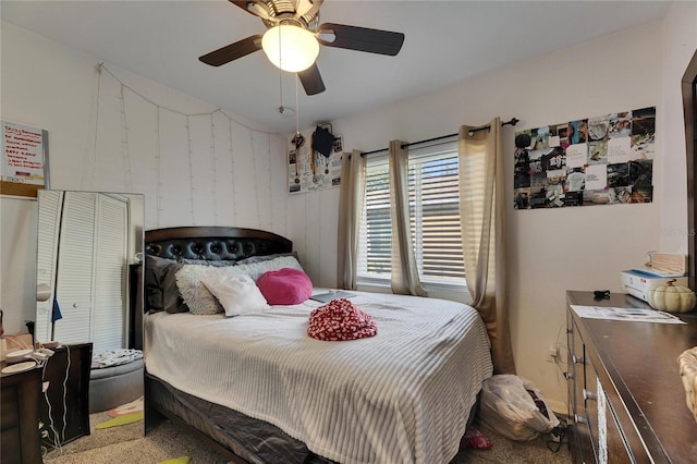 bedroom with ceiling fan