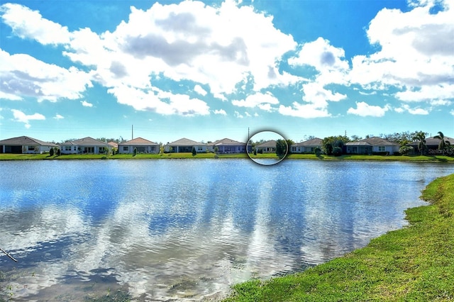 water view featuring a residential view