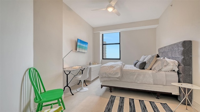 bedroom featuring ceiling fan