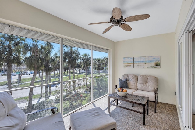 sunroom / solarium with ceiling fan