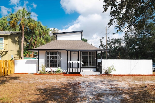 1397 43rd St, Sarasota, FL 34234 - bungalow-style house featuring roof with shingles