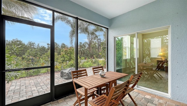 view of sunroom / solarium