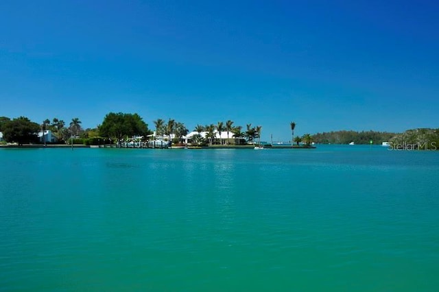 552 Juan Anasco Dr, Longboat Key, FL 34228 - water view