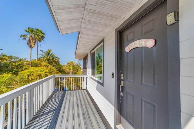 property entrance with a balcony