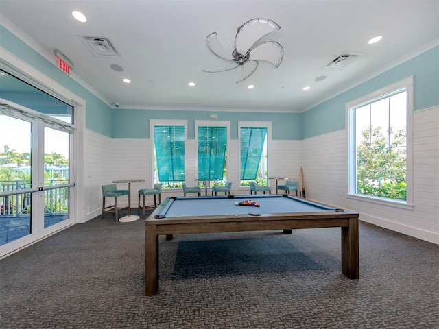 playroom featuring carpet, pool table, visible vents, ornamental molding, and wainscoting