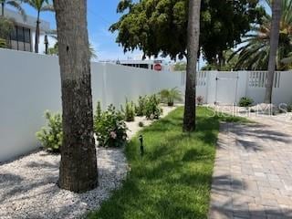 106 N Blvd Of The Presidents, Sarasota, FL 34236 - photo 37