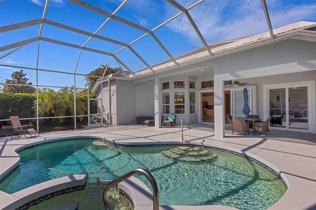 8420 Sailing Loop, Lakewood Ranch, FL 34202 - view of pool with a patio, a ceiling fan, a pool with connected hot tub, and glass enclosure