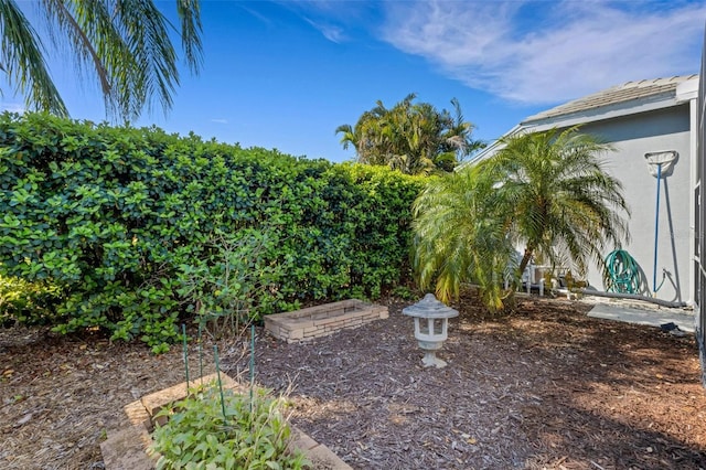 8420 Sailing Loop, Lakewood Ranch, FL 34202 - view of yard