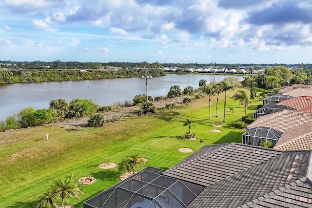 bird's eye view featuring a water view