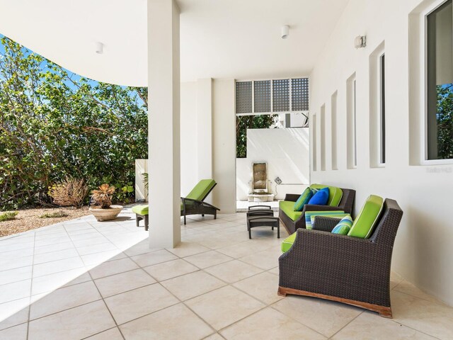 534 Beach Rd, Sarasota, FL 34242 - view of patio with outdoor lounge area