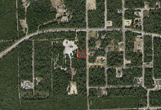 Listing photo 3 for 8172 N Wayside Ave, Dunnellon FL 34433