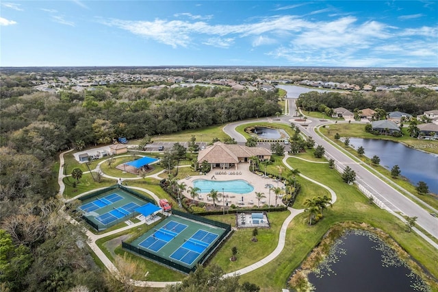 bird's eye view featuring a water view