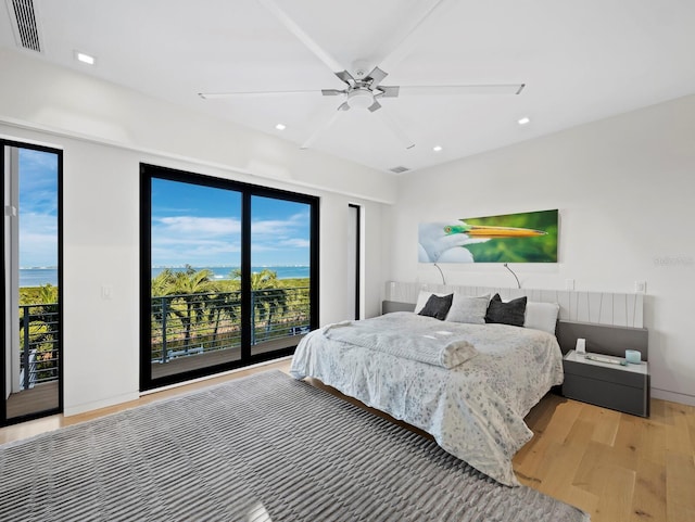 bedroom with visible vents, ceiling fan, light wood-style flooring, access to outside, and recessed lighting