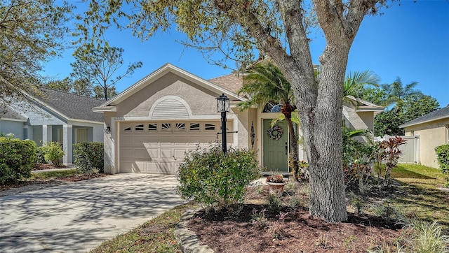 Listing photo 3 for 6226 Blueflower Ct, Lakewood Ranch FL 34202