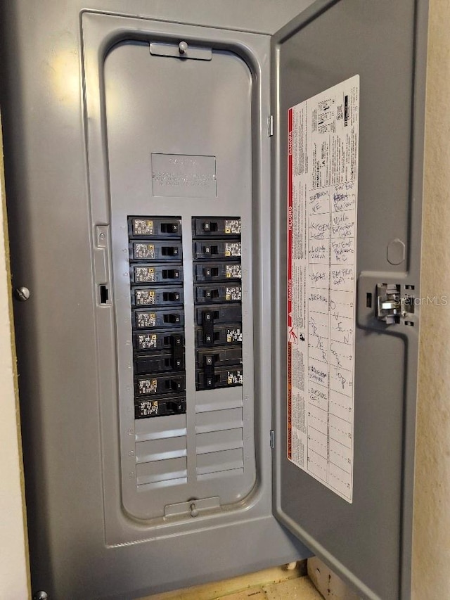 775 36th Ave S, Saint Petersburg, FL 33705 - utility room featuring electric panel
