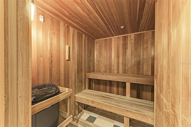 view of sauna / steam room