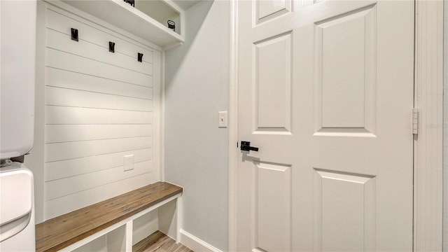 6433 Blue Grosbeak Cir, Lakewood Ranch, FL 34202 - mudroom featuring light wood finished floors