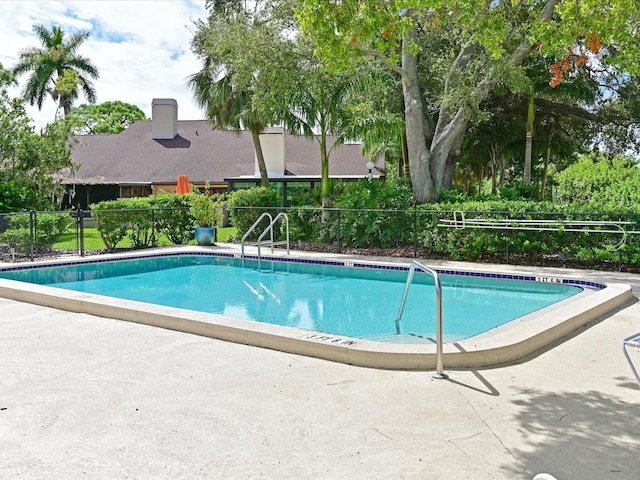 pool with fence