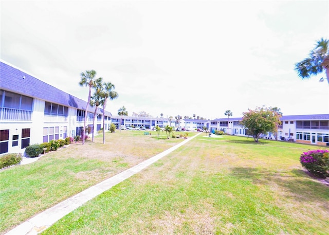 view of yard with a residential view