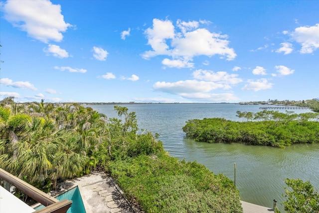 1364 Point Crisp Rd, Sarasota, FL 34242 - property view of water