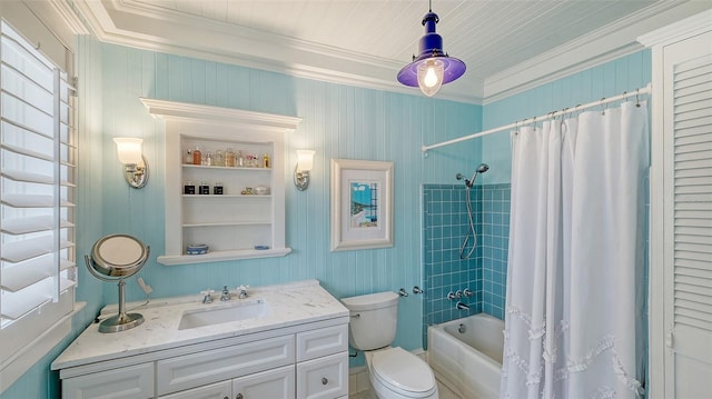 7715 Westmoreland Dr, Sarasota, FL 34243 - full bathroom featuring shower / bath combo with shower curtain, toilet, ornamental molding, built in features, and vanity