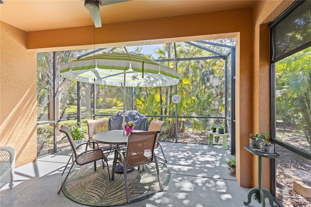 view of sunroom / solarium