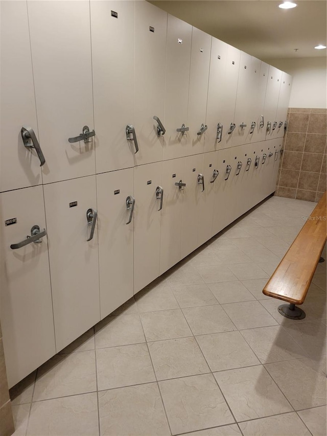 1771 Ringling Blvd Unit 902, Sarasota, FL 34236 - view of property's community with tile walls