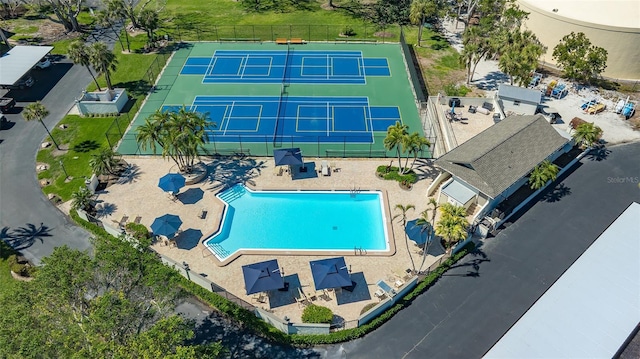 birds eye view of property